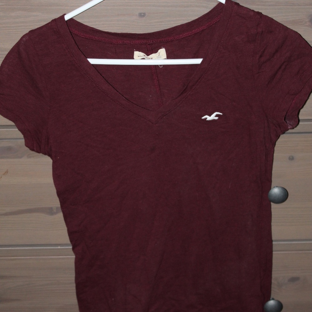 t shirt/v-neck